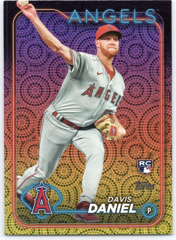 2024 Topps #592 Davis Daniel Holiday