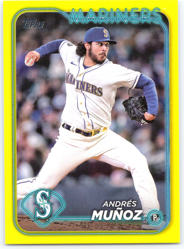 2024 Topps #488 Andrés Muñoz Yellow